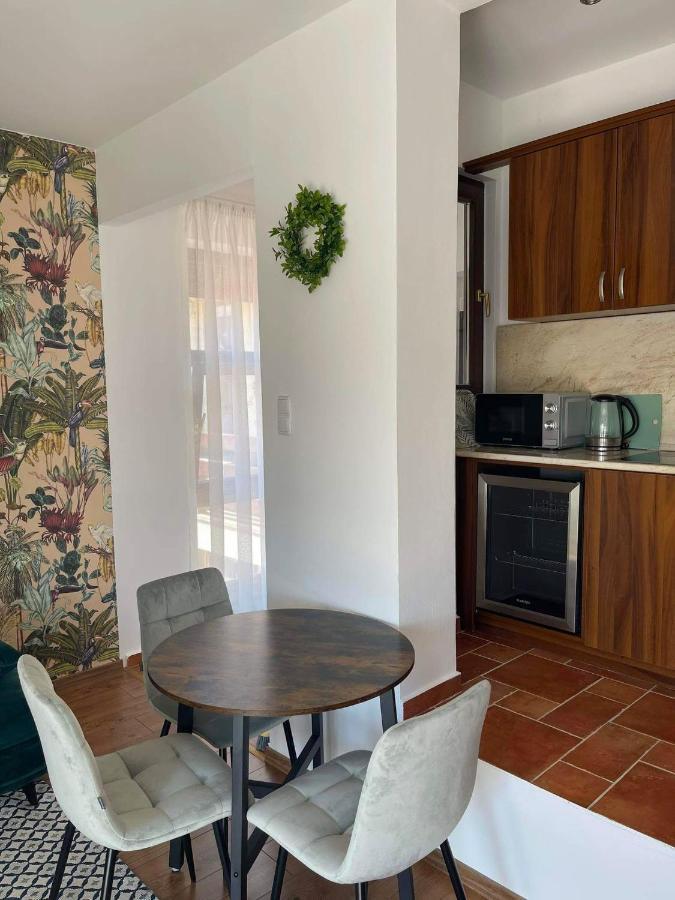 Fit Paradise Apartman Miskolc Ngoại thất bức ảnh