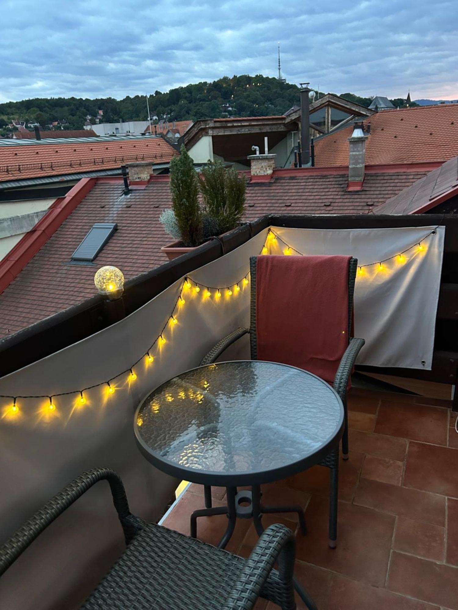 Fit Paradise Apartman Miskolc Ngoại thất bức ảnh